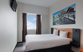 easyHotel Amsterdam Zaandam
